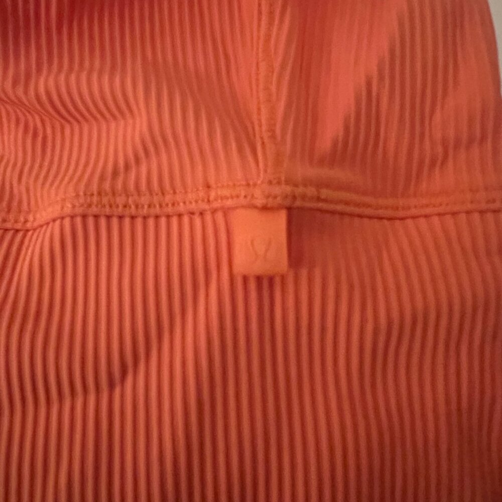 Lululemon Power Pivot Ribbed Tank Top - Picture 4 of 5